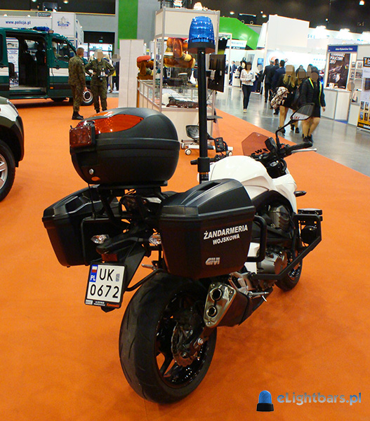moto_zw_kawasaki1.jpg