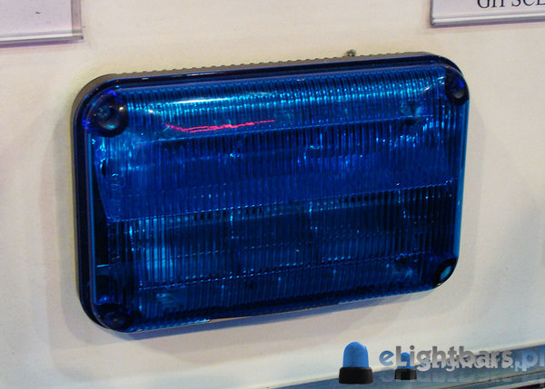 Federal Signal Vama - QuadraFlare Solaris 6x4