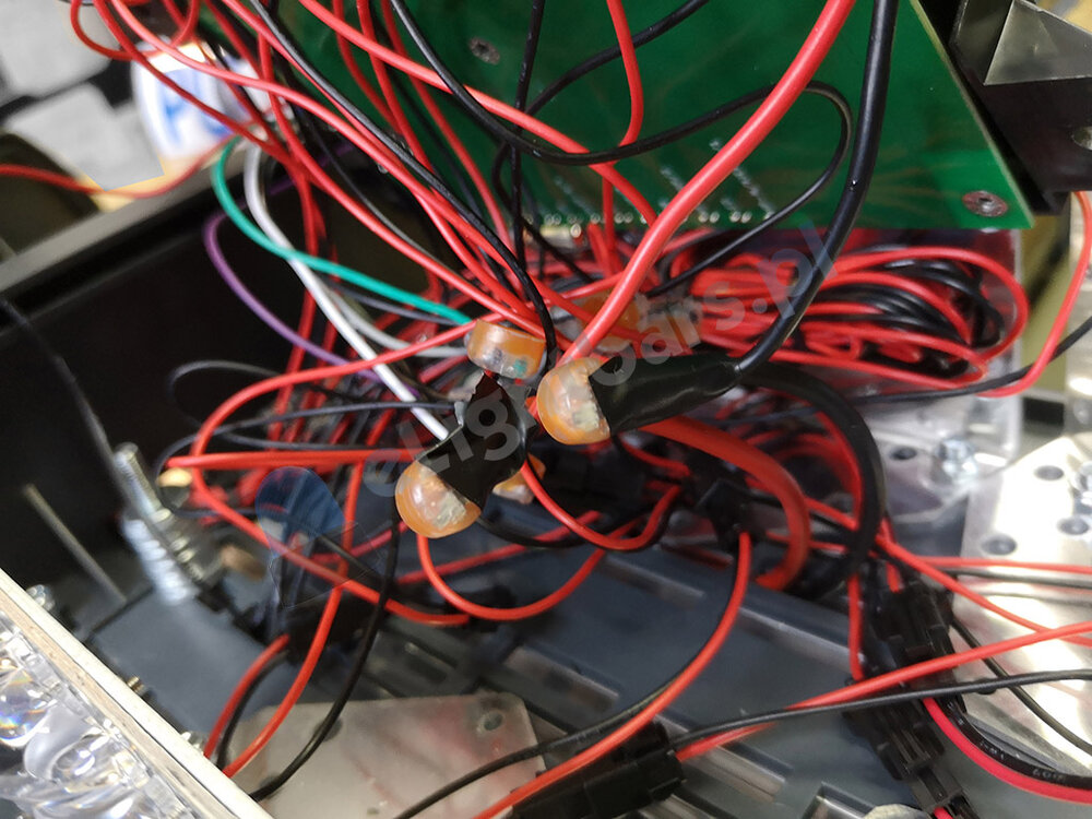 centralka - taśma izolacyjna.jpg